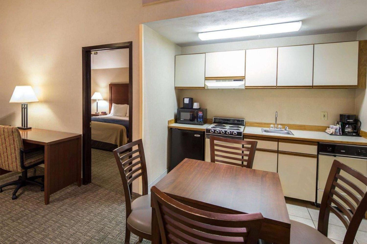 Hotel Wingate By Wyndham Anchorage Downtown - Ship Creek Esterno foto